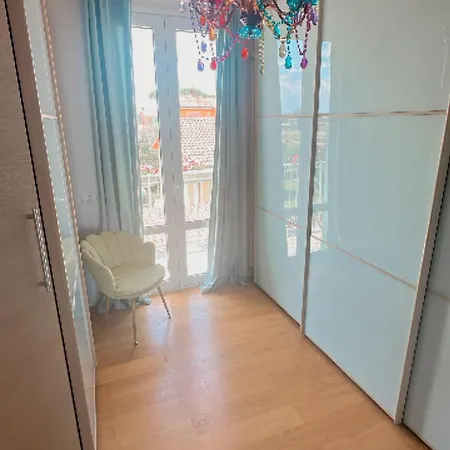 Villa Souari 10' Da De Marmi - 2km Lido di Camaiore