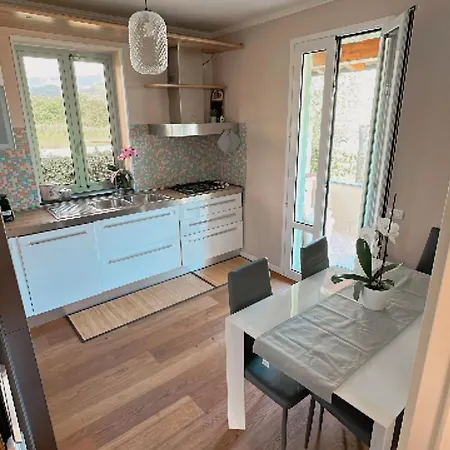 Souari 10' Da De Marmi - 2km Villa *